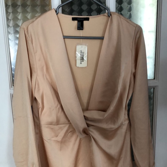 Forever 21 knot dress medium - Picture 2 of 4